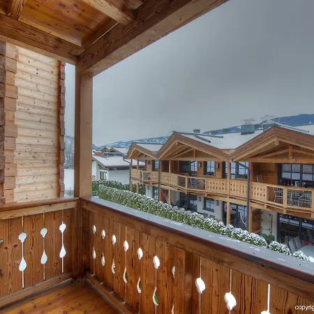 Apartament Mountain By *